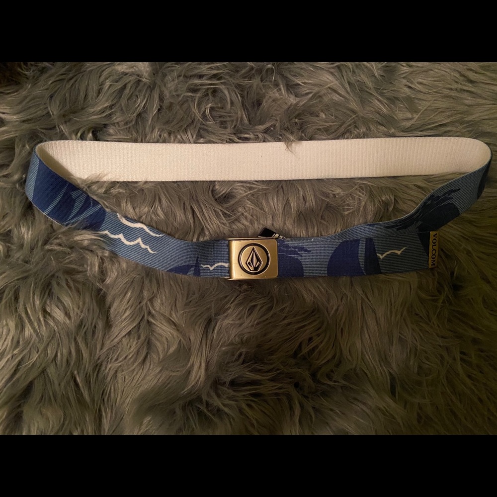 Adjustable Volcom Belt